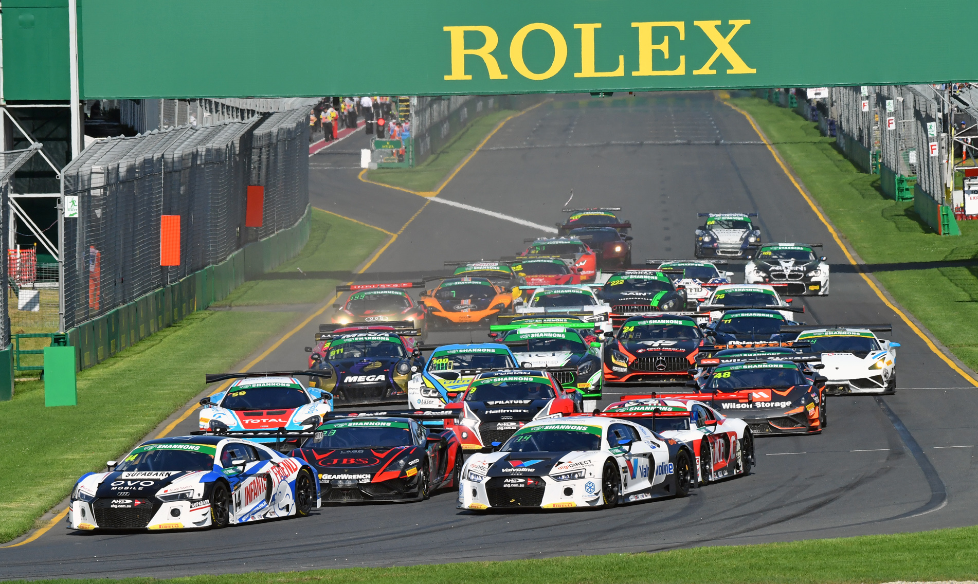 Albert Park Race 1 Update