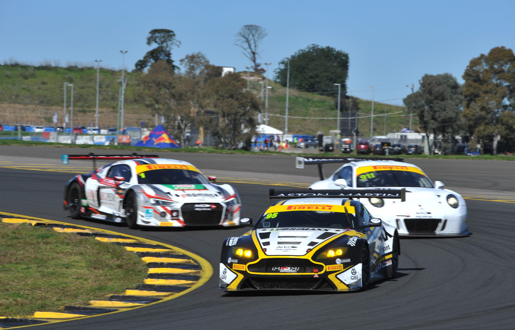 Father and Son duo win emotion charged Sydney Motorsport Park 101