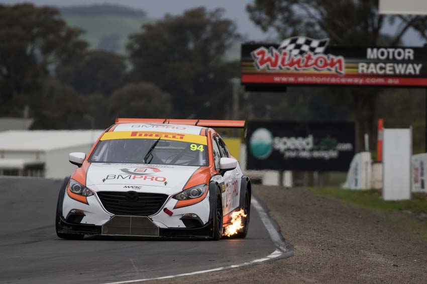 Rowe fastest after opening days running at Winton